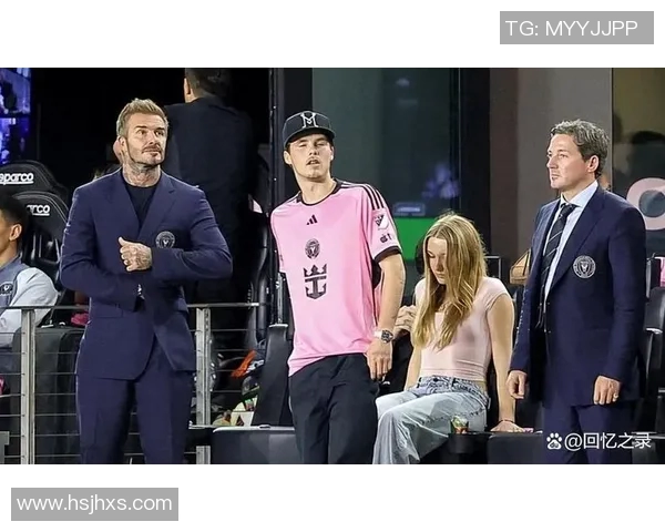 宠爱妻子的足球明星们有哪些值得关注的故事与瞬间